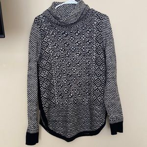 Lucky brand thick turtle neck sweater with side zipper detail